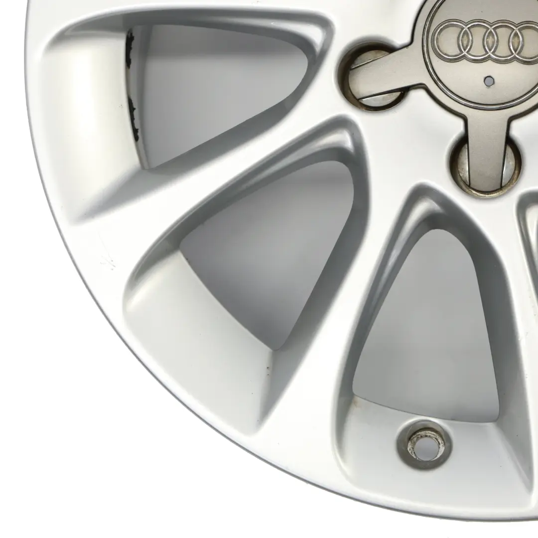 Audi A3 8V Jante argentée alliage 16" 6.5J ET46 8V0601025BM