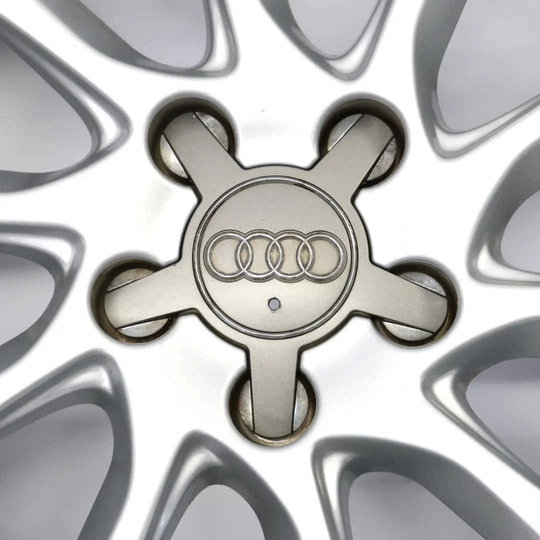 Audi A3 8V Jante argentée alliage 16" 6.5J ET46 8V0601025BM