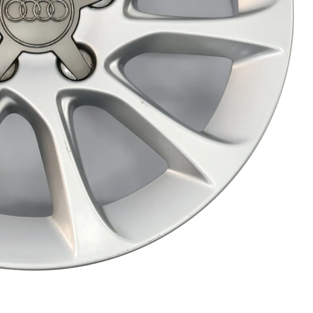 Audi A3 8V Silberne Leicht Metall Felge 16" 6.5J ET46 8V0601025BM