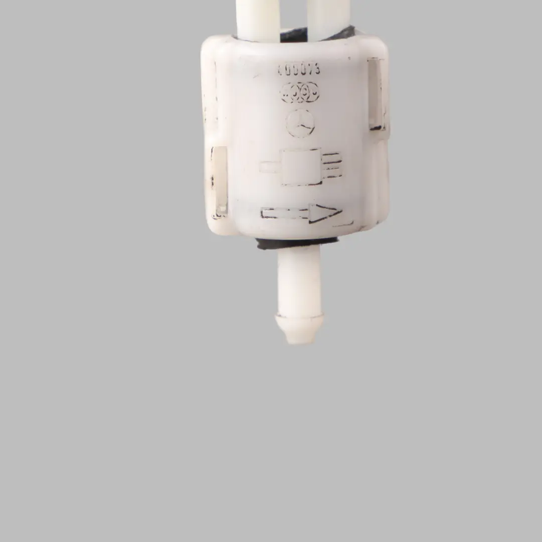 Check Valve Mercedes W906 Washer Spray System Line Check Valve Hose A0008600862