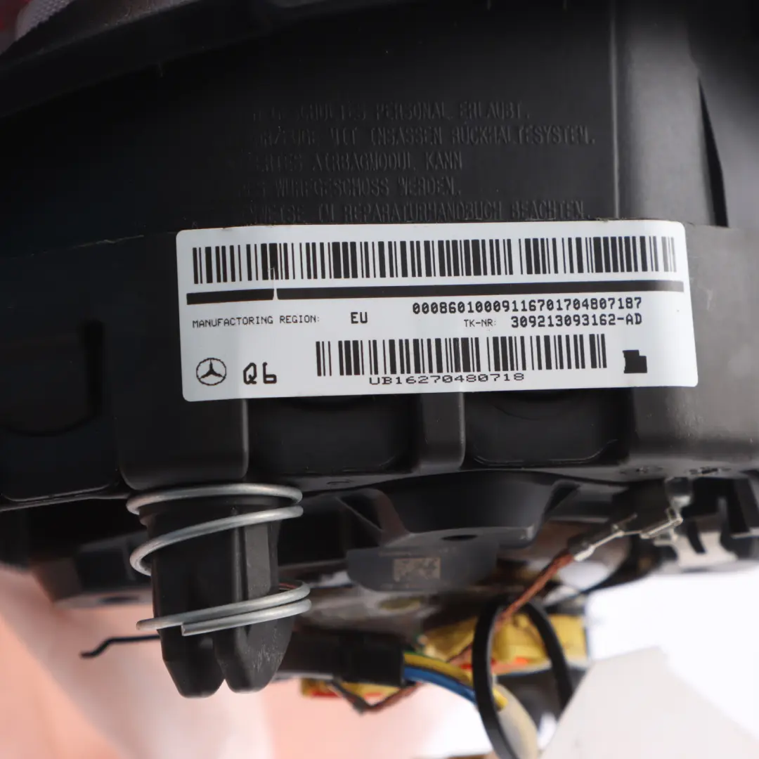 Mercedes W176 Steering Wheel Air Module Driver's Side DAMAGED A0008602003