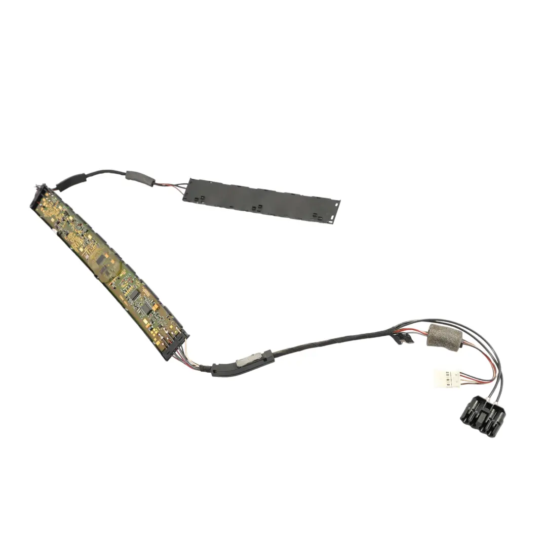 Mercedes W203 Antenna Amplifier ECU Antenna Booster Module Unit A2038206489