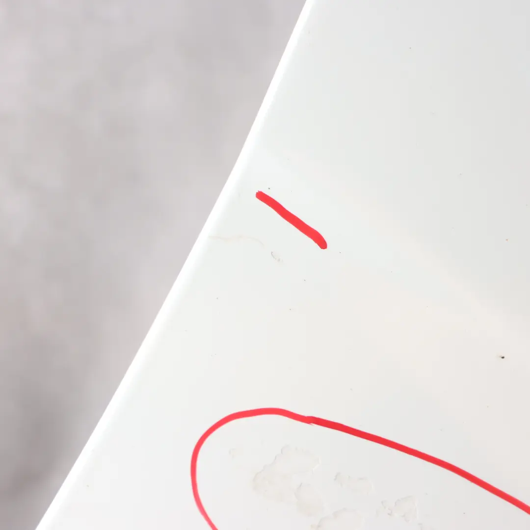 Mercedes W204 Seitenkotflügel vorne rechts Fender Calcit Weiß - 650