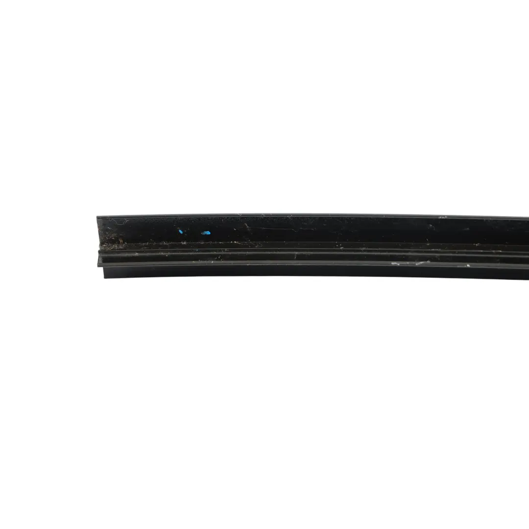 Mercedes W205 Pionowa Listwa Zaślepka Osłona Drzwi Lewy Tył A2057300319
