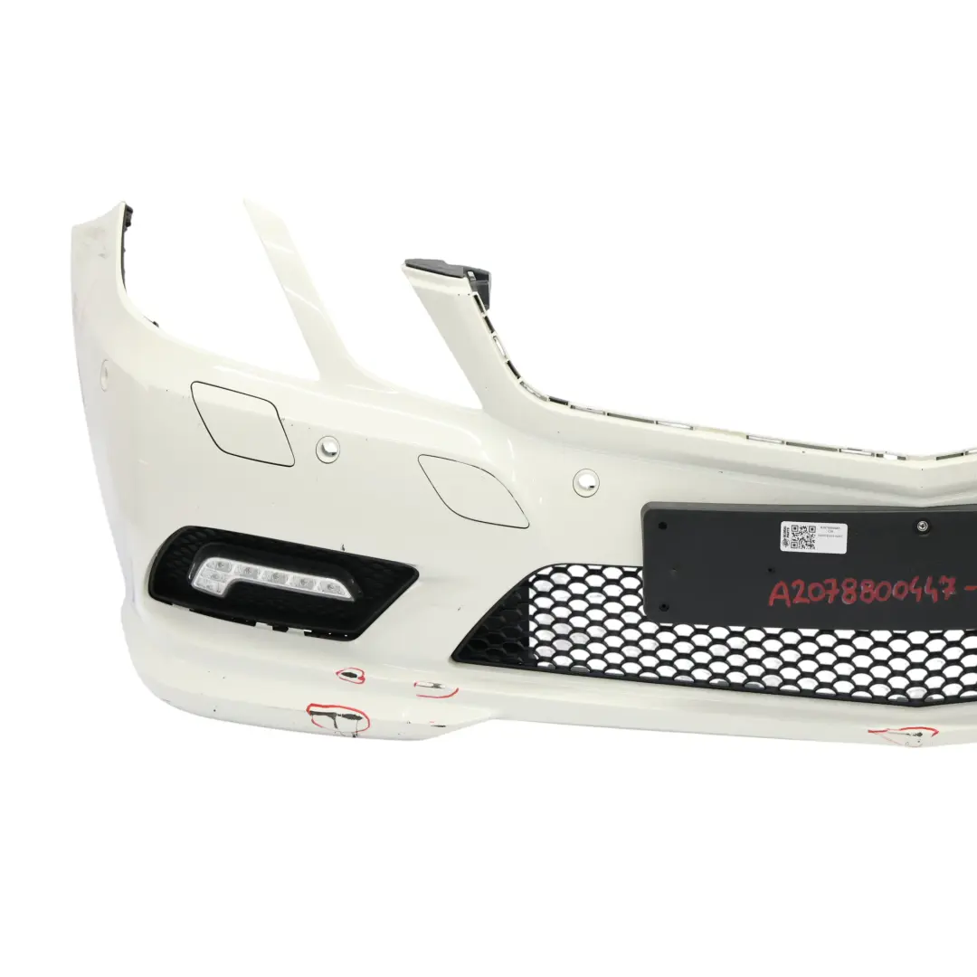 Mercedes W207 Zderzak Przedni AMG Calcite White Biały - 650