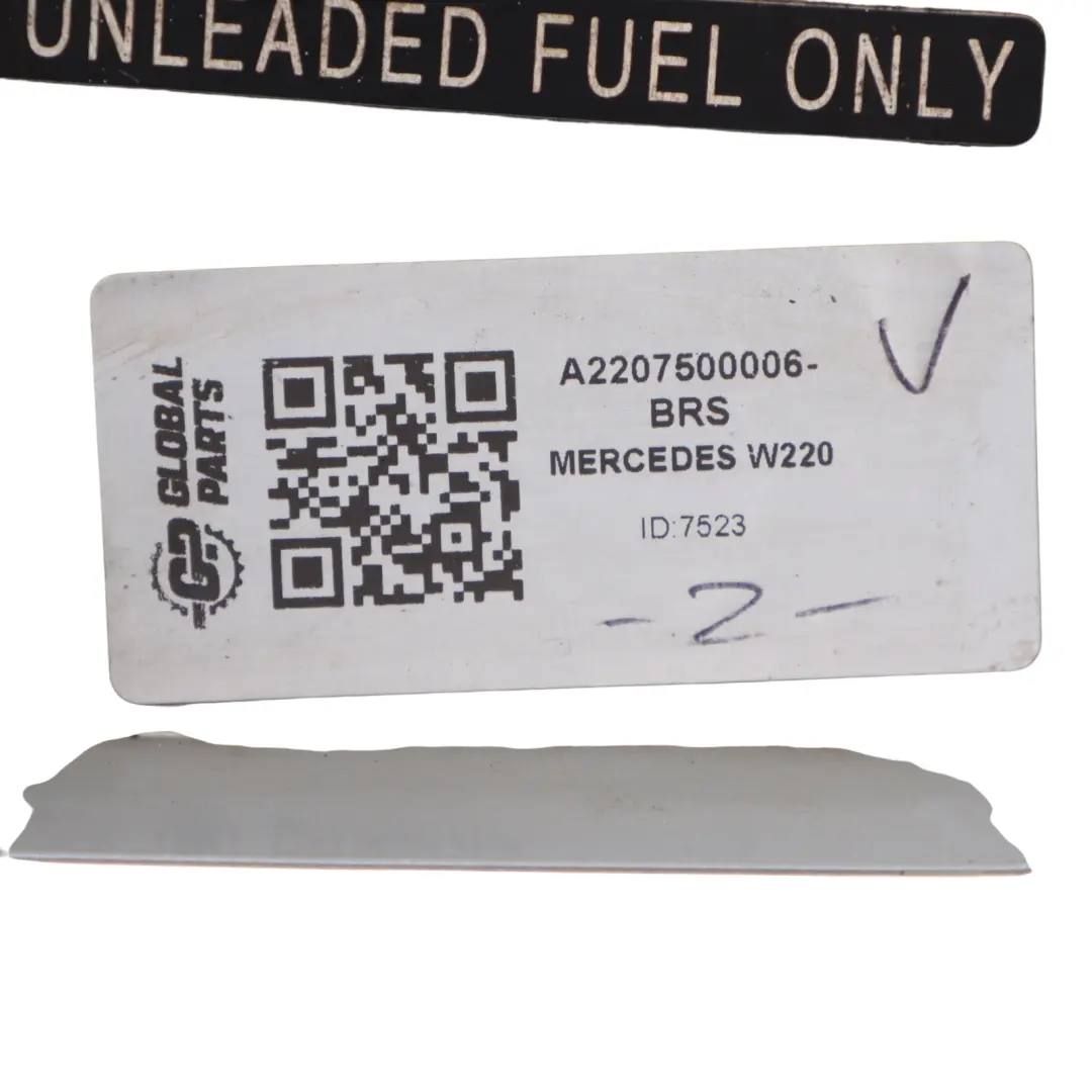 Mercedes W220 Fuel Flap Tank Cap Cover Brilliant Silver Metallic - 9744 