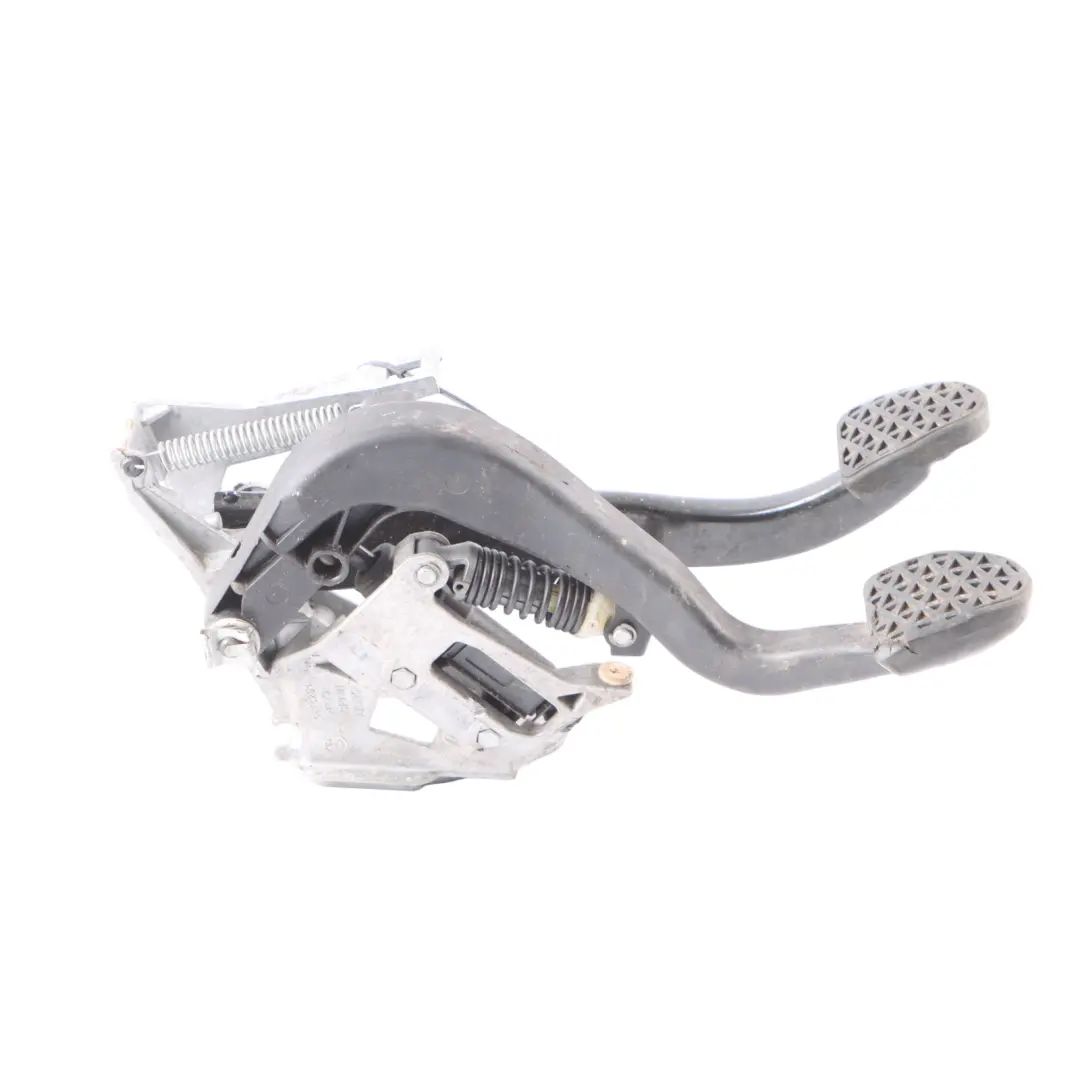 Brake Clutch Pedal BMW F20 F30 F80 M3 S55 F31 F32 Foot Controls 2284636  - SKU RHD-6878291-1 - Part number 6878291