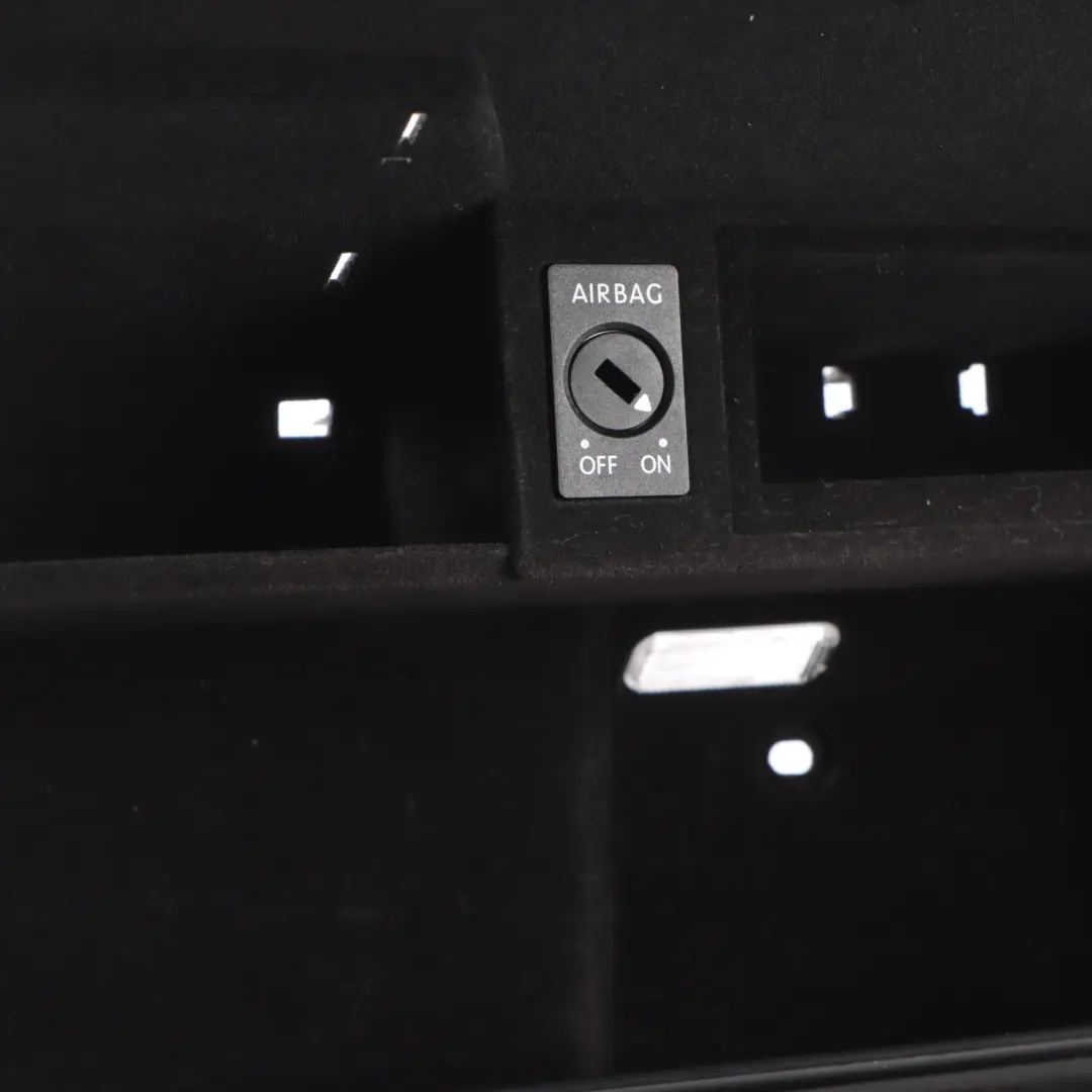 Audi TT 8J Glove Box Compartment Storage Interior Black 8J2857095B