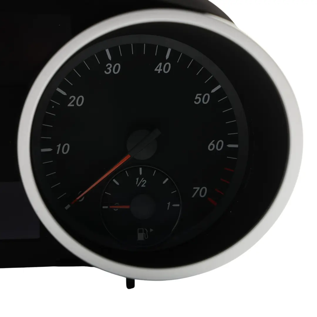 Mercedes R171 Petrol Instrument Cluster Speedometer Clocks Automatic 9363170