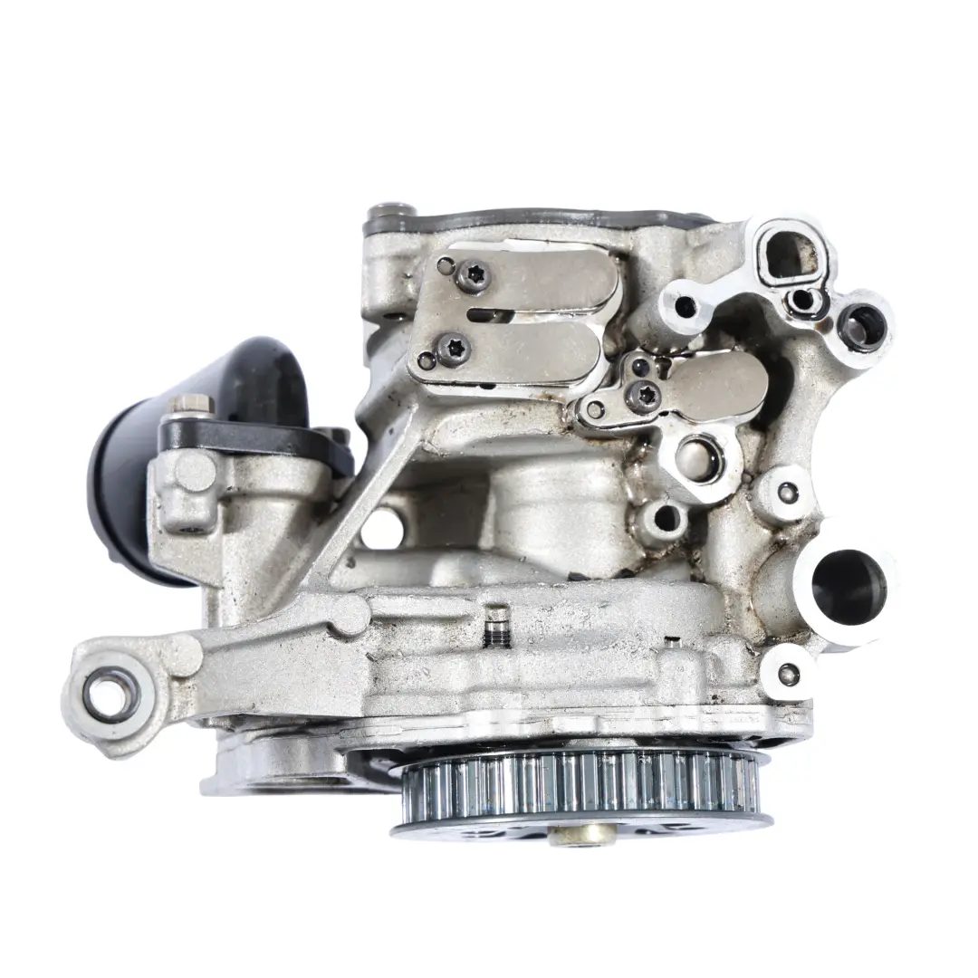 Audi A5 8T 2.0 TDI CSUB Diesel Motor Öl Pumpe 04L145208J