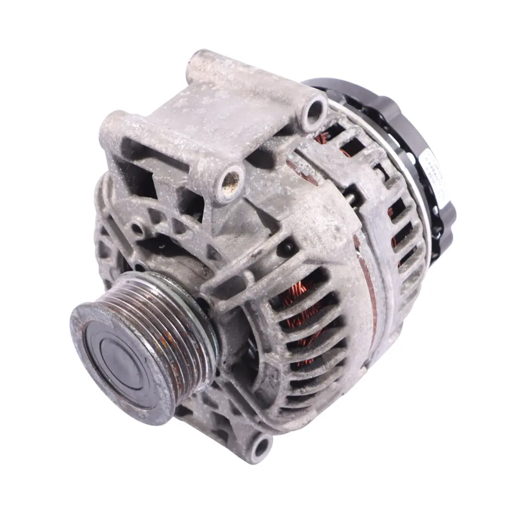 Alternator Audi A4 B8 3.2 FSI - SKU 06E903016N - Numer Części 06E903016N