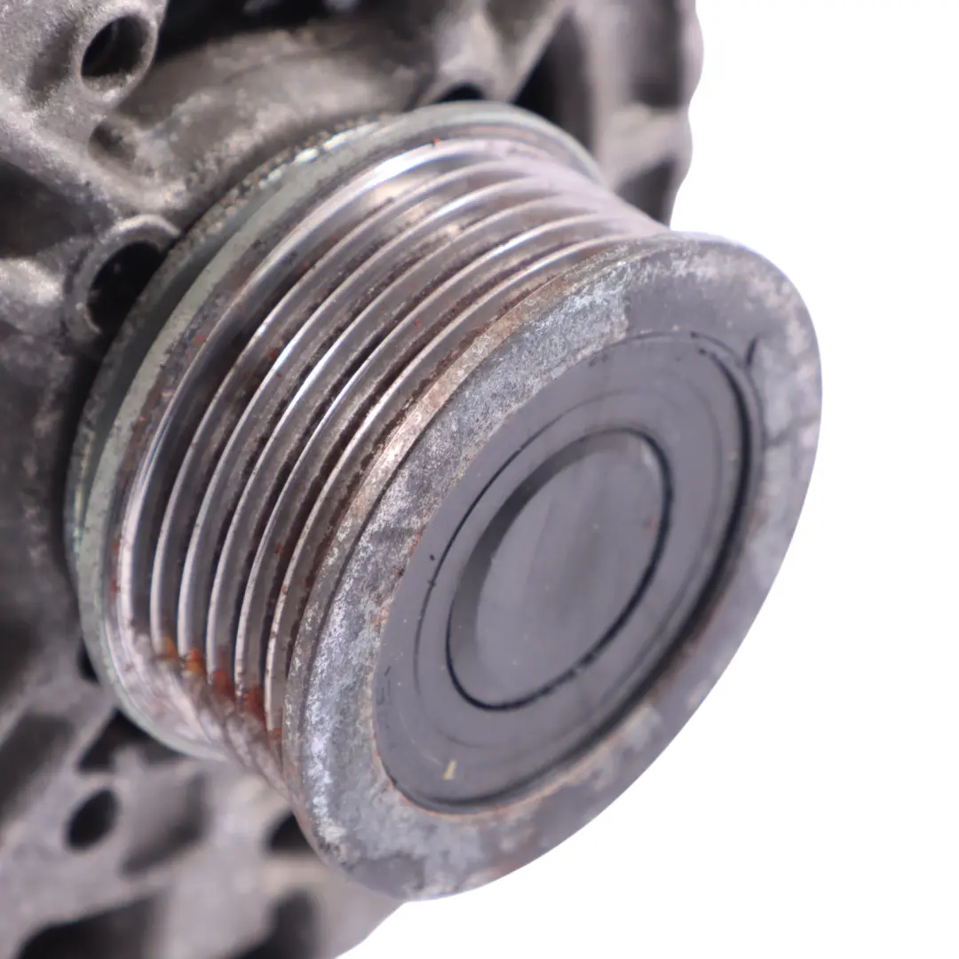 Alternator Audi A4 B8 3.2 FSI - SKU 06E903016N - Numer Części 06E903016N