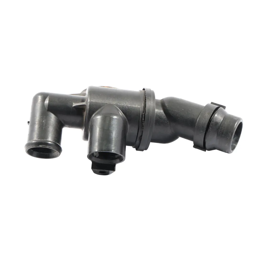 Audi A3 S3 8P 2.0 TFSI Wąż Obudowa Termostatu Układu Chłodzenia 06F121111H