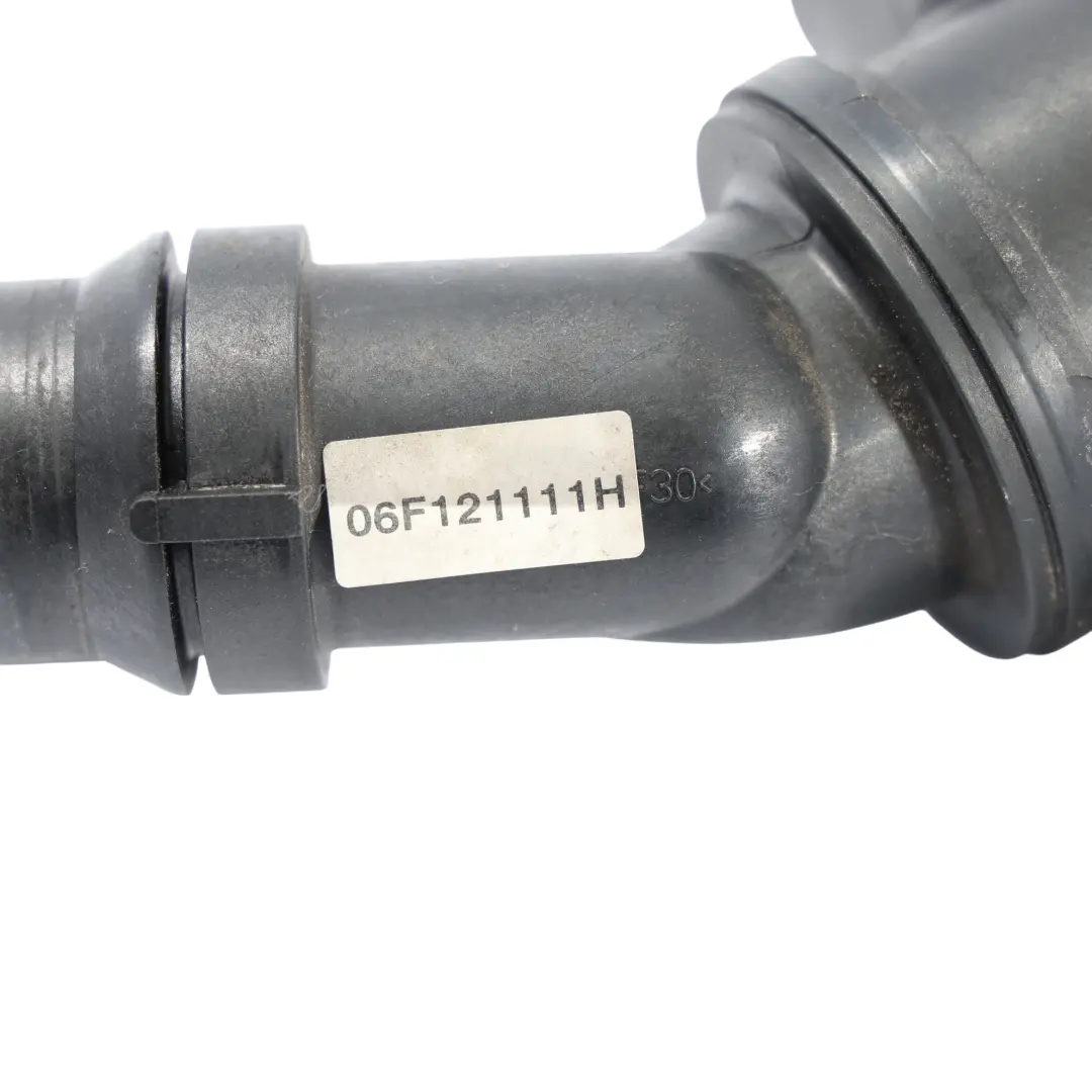 Audi A3 S3 8P 2.0 TFSI Wąż Obudowa Termostatu Układu Chłodzenia 06F121111H