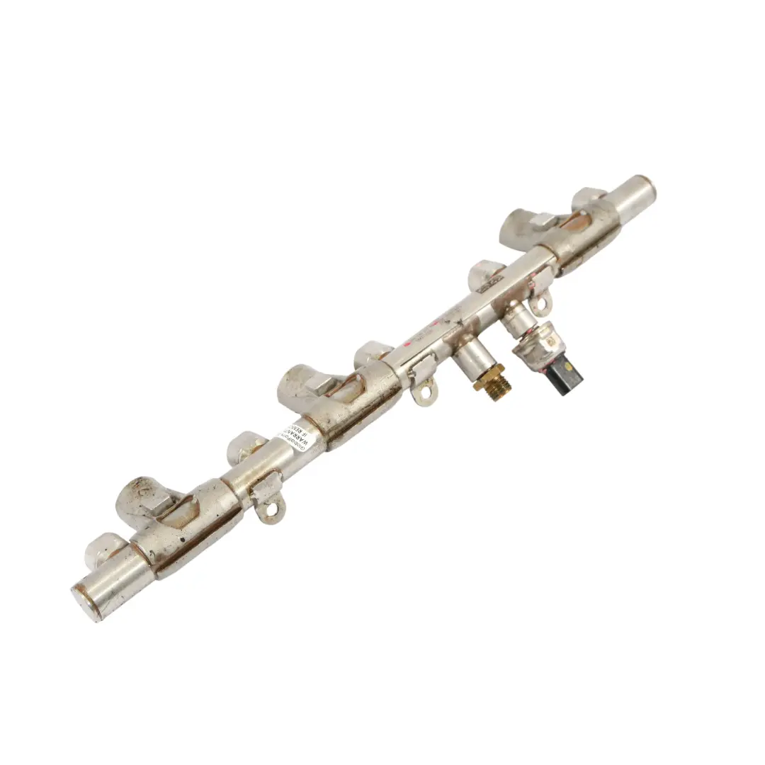 Conduite D'Injection De Carburant Essence 2.5 TFSI Audi RS3 8V - SKU 07K133317AB - Numéro de pièce 07K133317AB