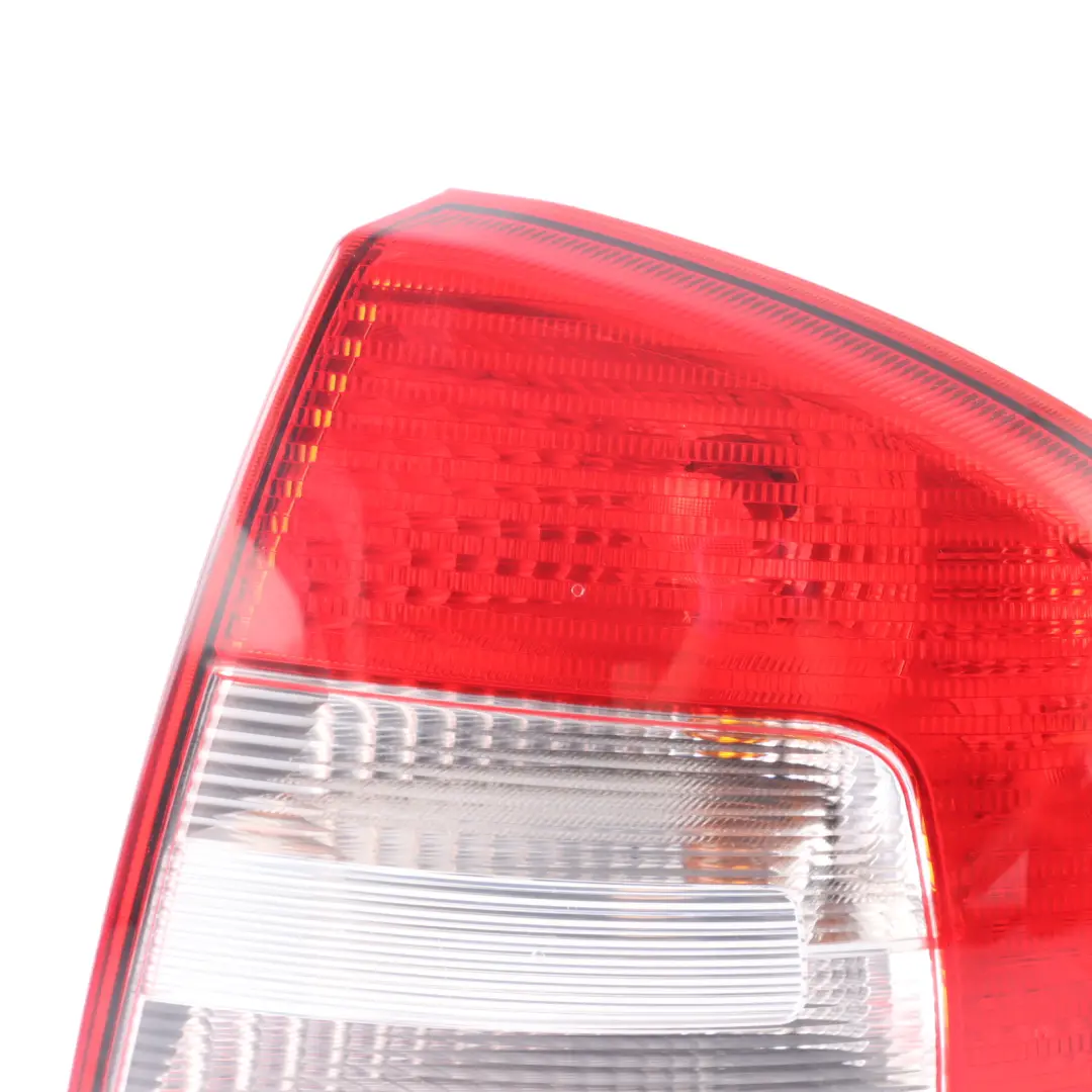 Mk2 1Z Tail Light Lamp Side Panel Rear Right O/S Skoda Octavia - SKU 1Z5945112B - Part number 1Z5945112B