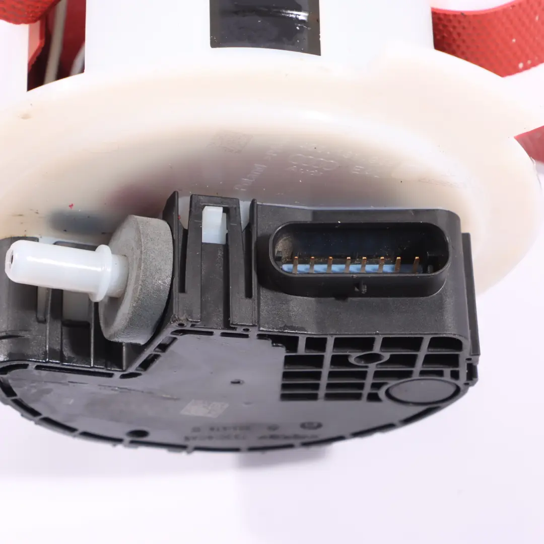 Audi A6 C7 4G TDI Dieselmotor Adblue Flüssigkeit Pumpe Sender Einheit 4G0131969