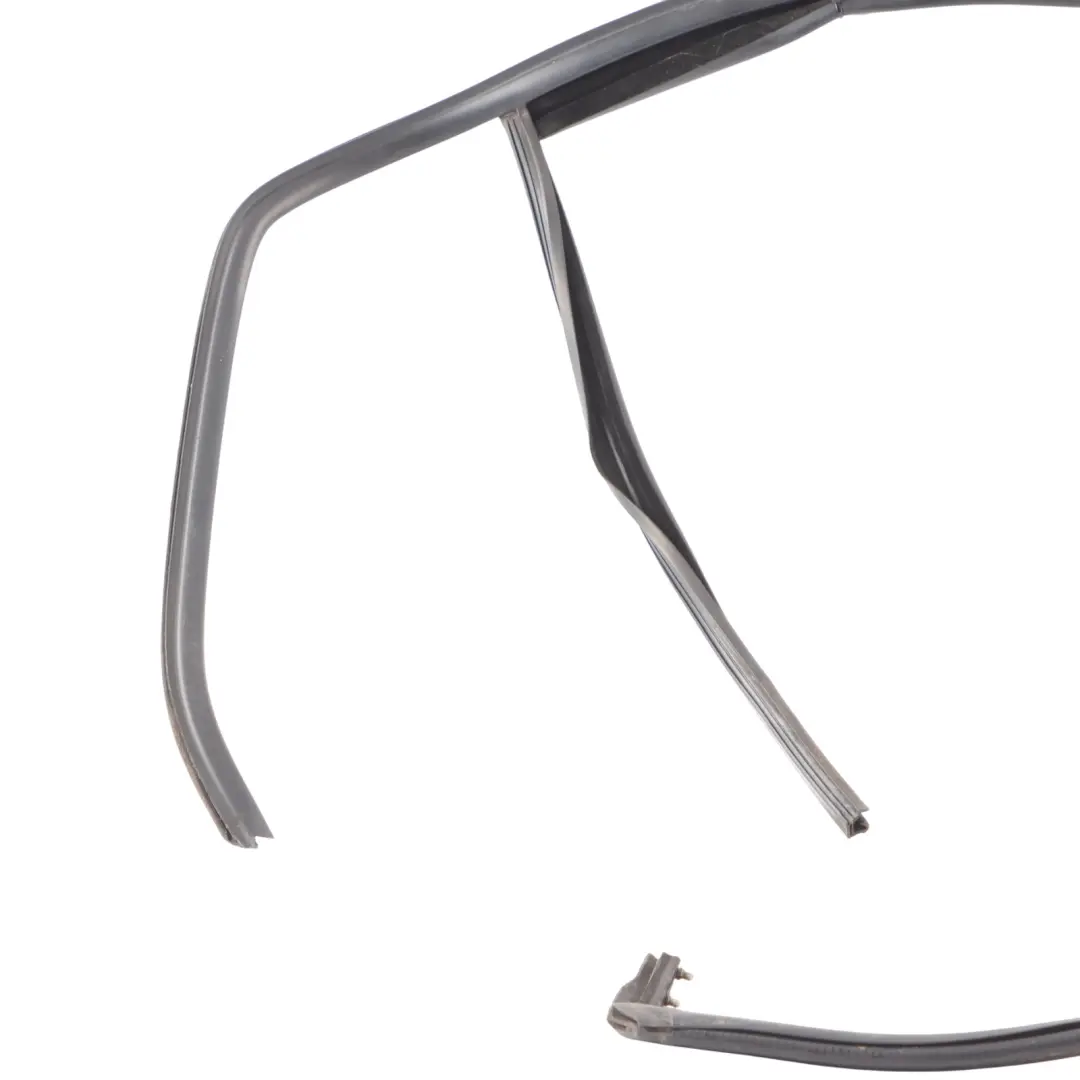 Volkswagen Golf 6 Window Seal Door Rear Right O/S Sealing Gasket 5K6839432E
