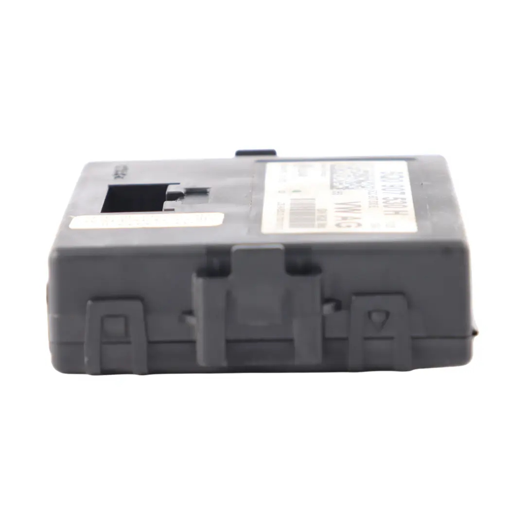 Gateway Interface Control Unit Module ECU Interface Audi A3 8V - SKU 5Q0907530H - Part number 5Q0907530H
