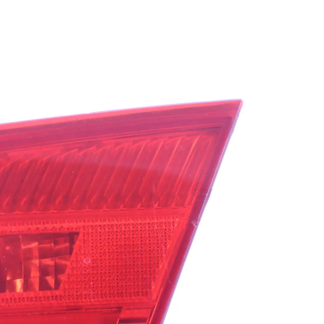 BMW E93 Cabrio Luce nel coperchio del bagagliaio posteriore destro O/S 7162304