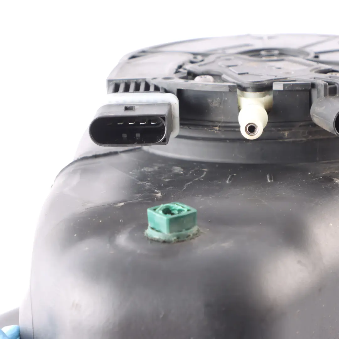 BMW X5 F15 Diesel SCR AdBlue Additive Active Tank Reservoir Container 7295653