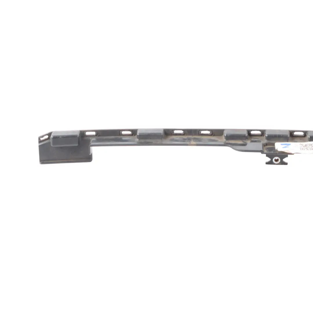 BMW E88 Front Bumper Centre Grille Guide Mount Trim Support Bracket 8052106