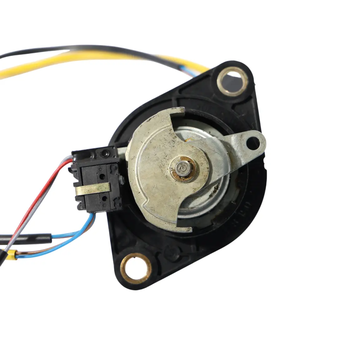BMW E38 Zatrzask Zamek Pokrywy Bagażnika Tylny 8166688