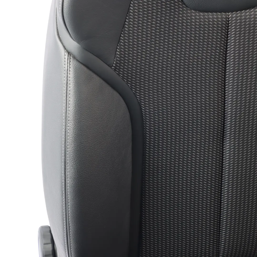 Audi Q2 GA Fotel Przód Prawy Przedni S Line Pół Skóra Czarno Szary