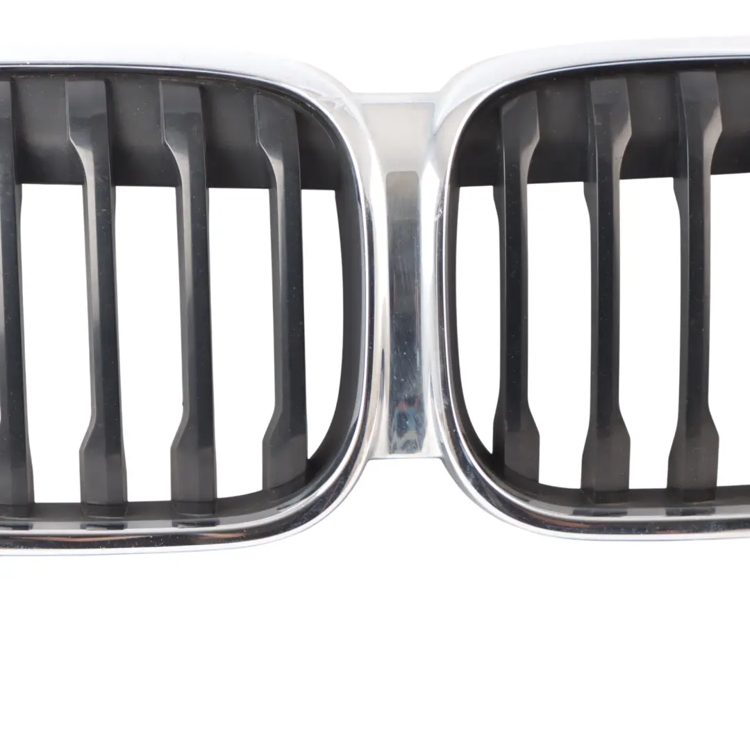 BMW X1 F48 LCI Front Bumper Centre Grille Kidney Trim Panel 8493450 Chrome