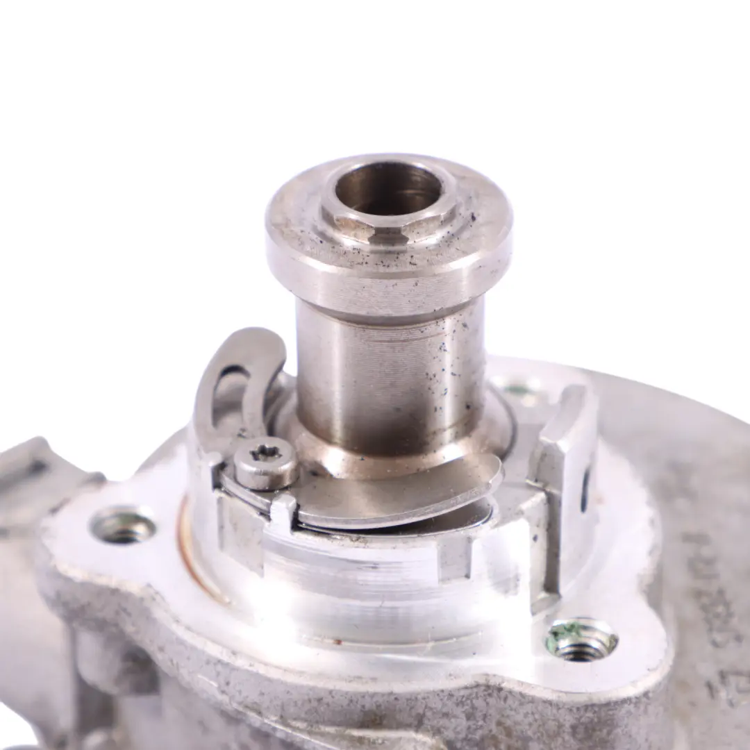 N55 Pompa Vuoto Motore BMW F07 F10 F11 F12 LCI F20 F21 - SKU 8618897 - Numero di parte 8618897