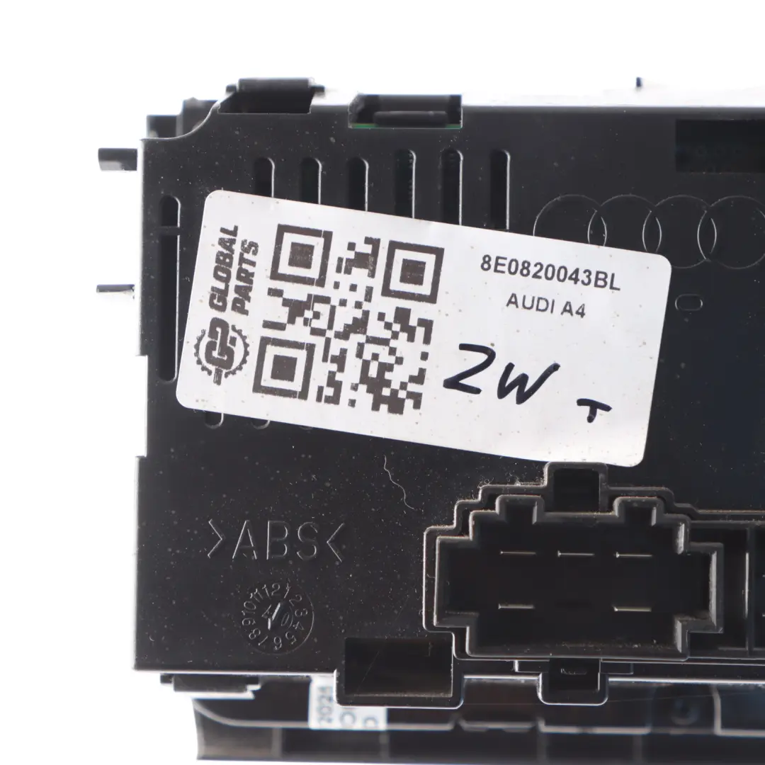 Audi A4 B7 Panel Przełączników Sterowania Klimatyzacją 8E0820043BL