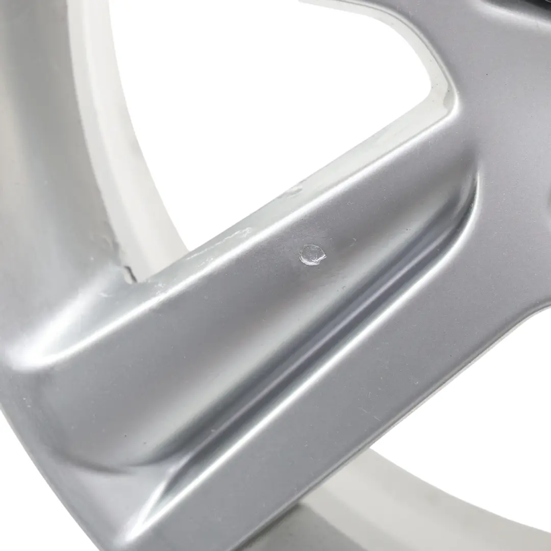Jante argentée en alliage 17" ET:45 7,5J Audi A4 B8 A5 8T - SKU 8K0601025B-1 - Numéro de pièce 8K0601025B