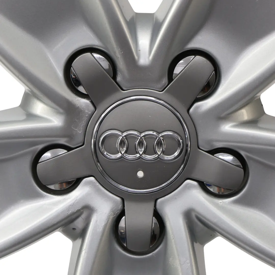 Jante argentée en alliage 17" 7,5J ET:56 Star Spoke Audi A3 8P - SKU 8P0601025BL-1 - Numéro de pièce 8P0601025BL
