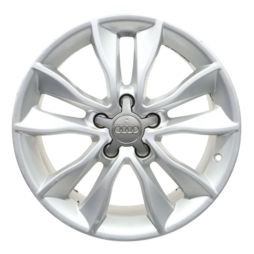 Audi A3 8P Jante argentée alliage  17" 7,5J ET:56 Star Double Spoke 8P0601025CC
