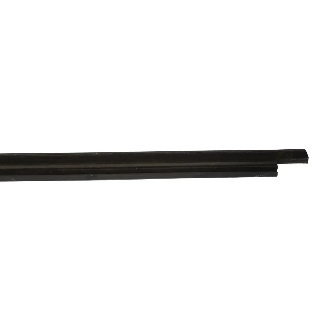 Esterno Posteriore Destro Finestra Porta Guarnizione Modanatura Trim Audi A5 8T - SKU 8T8853764D - Numero di parte 8T8853764D