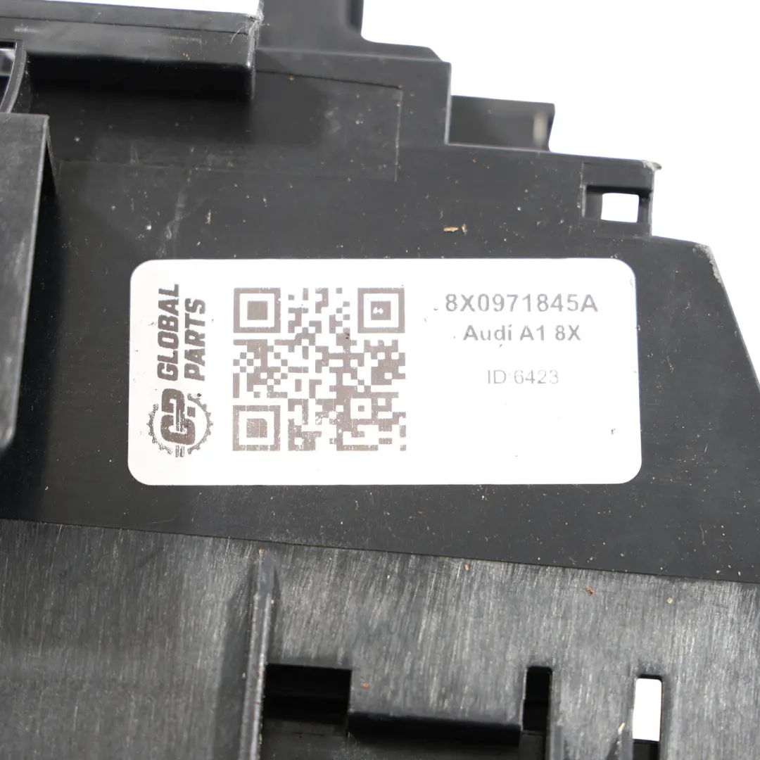 Audi A1 8X Scatola Relè Fusibili Modulo Unità Di Controllo Elettrico 8X0937124