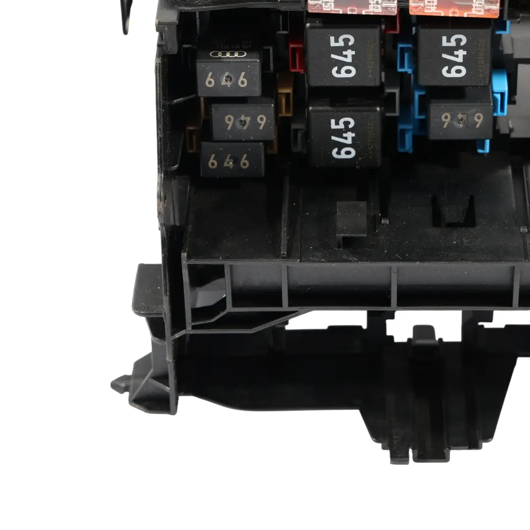 Audi A1 8X Scatola Relè Fusibili Modulo Unità Di Controllo Elettrico 8X0937124