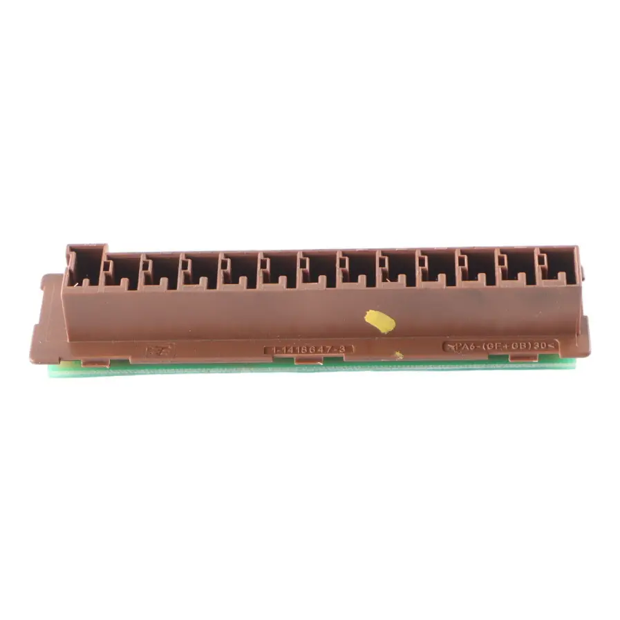 Mercedes W176 W212 W246 Voltaje Convertidor Distribuidor Inversor A0009820012