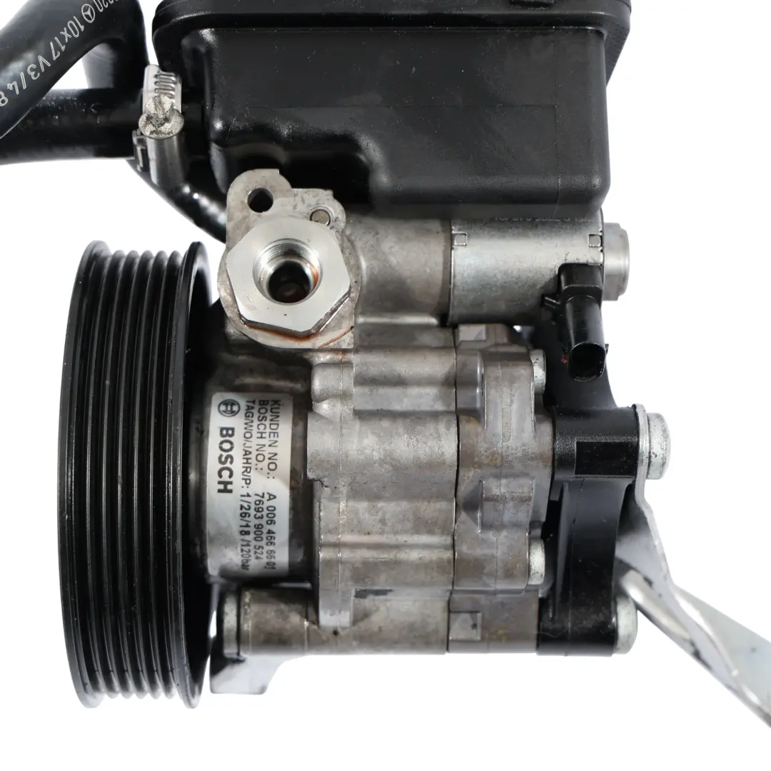 Pompa Servosterzo Mercedes W639 W906 OM651 Unità Meccanica Olio A0064666601