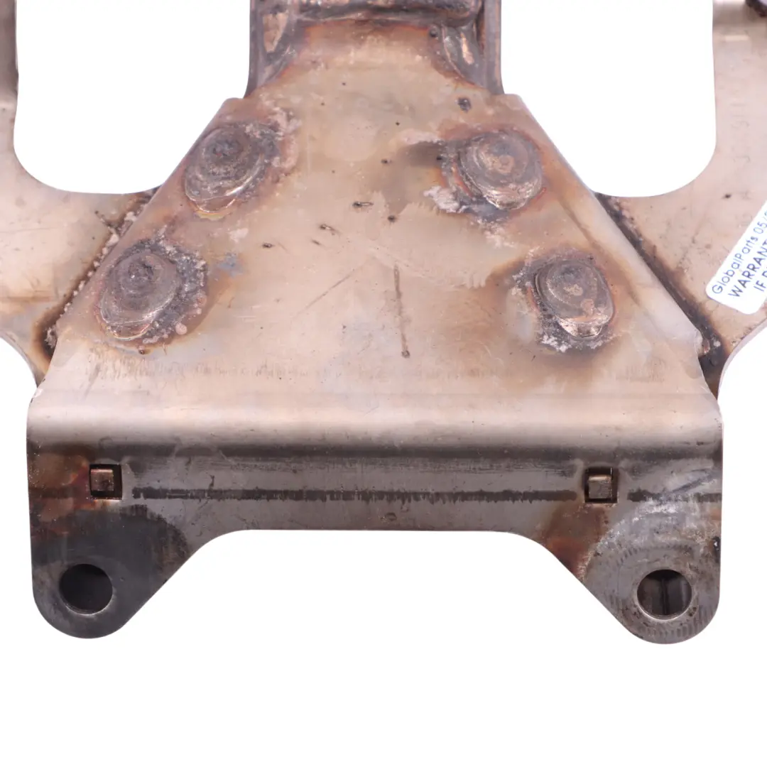 Mercedes W176 M133 Soporte De Montaje Del Turbocompresor A1330900541