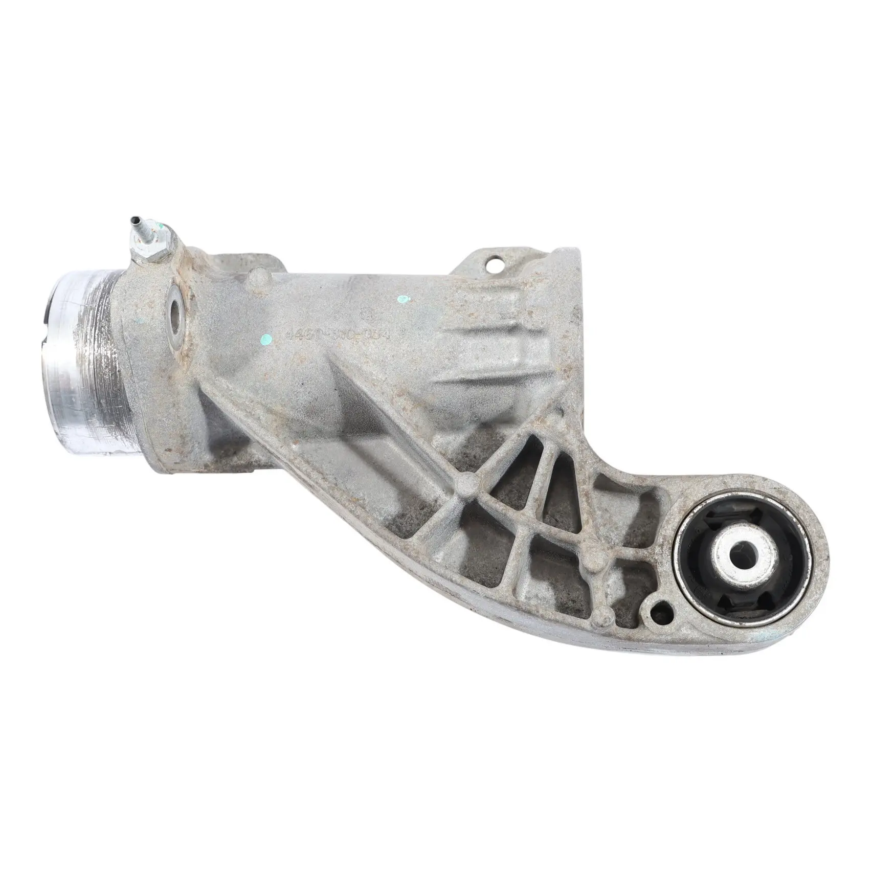 Differential Support Mercedes ML W164 Front Mount Bracket Carrier A1643302102
