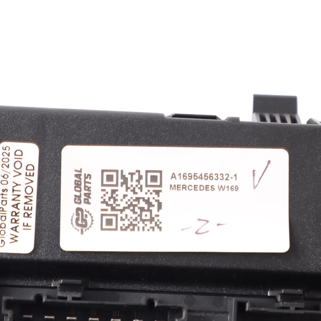 Control Unit Mercedes W169 W245 SAM Module Relay Fuse Box  - SKU A1695456332-1 - Part number A1695456332