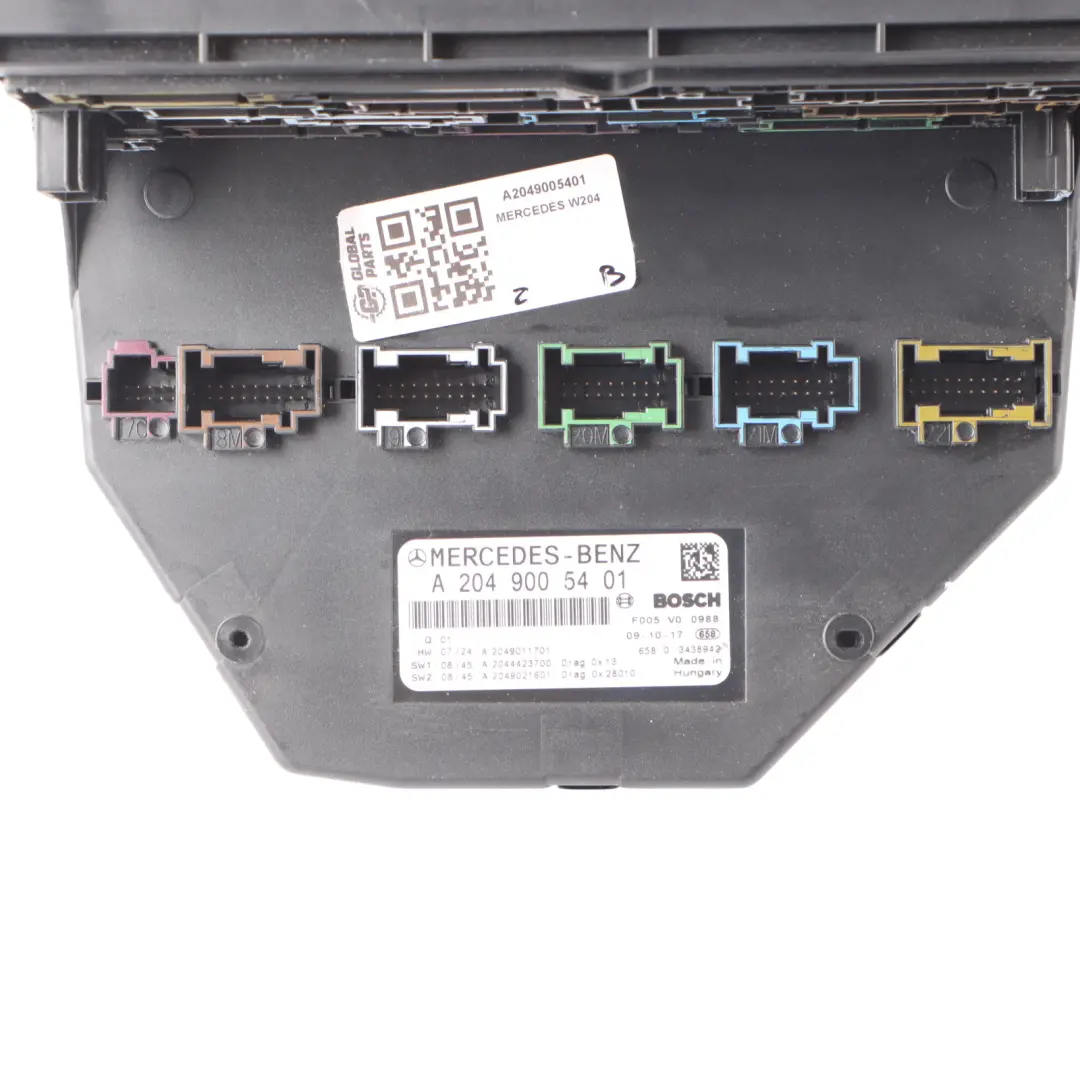 Mercedes W204 Front SAM Module Fuse Box Unit A2049005401