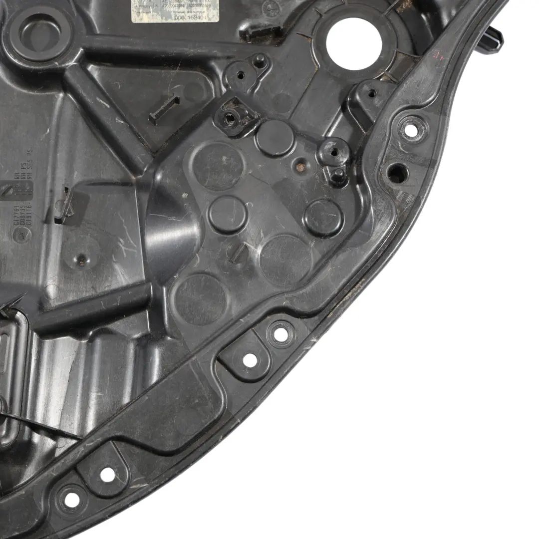 Mercedes W205 Heckscheibenregulator Hebeplatte Rechts A2057308001