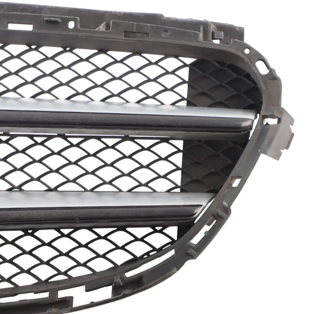 Front Bumper Grille Moulding Strip Chrome Mercedes W212 - SKU A2128851400 - Part number A2128851400
