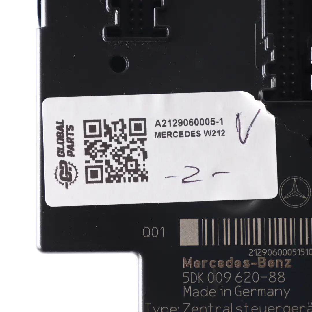 Fuse Box Module Rear Relay Electric Control Unit SAM Mercedes W212 - SKU A2129060005-1 - Part number A2129060005