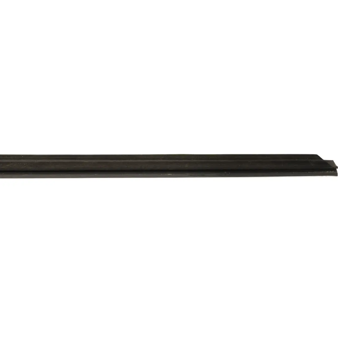 Listwa Szyby Drzwi Przednia Przód Lewa Mercedes W251 - SKU A2516906580 - Numer Części A2516906580