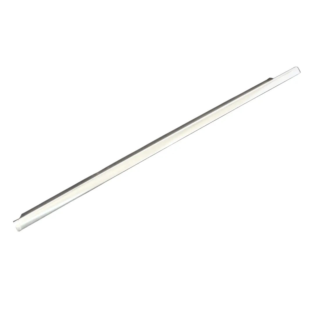 Listwa Szyby Drzwi Przednia Przód Lewa Mercedes W251 - SKU A2516906580 - Numer Części A2516906580