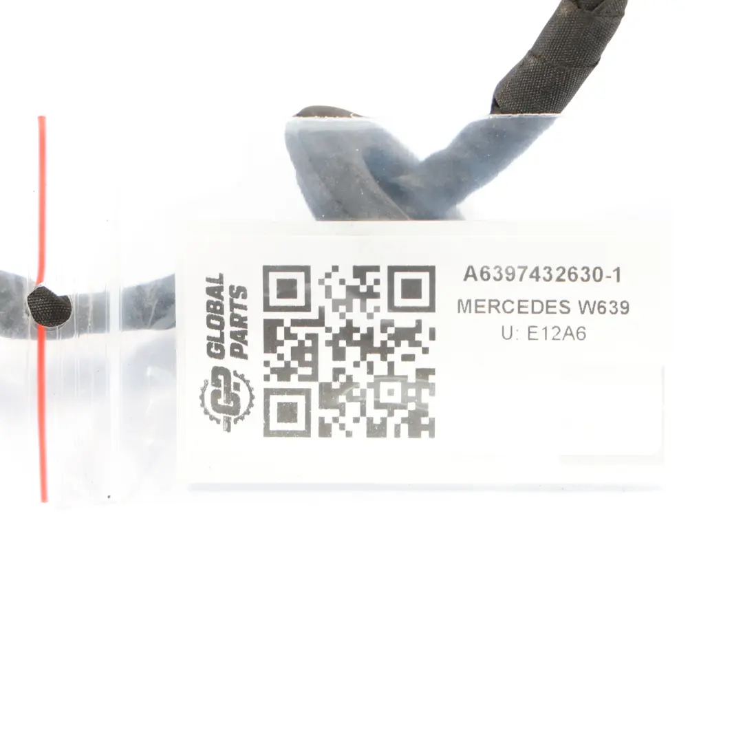 Listwa Bagażnika Czarna Mercedes W639 - SKU A6397432630-1 - Numer Części A6397432630