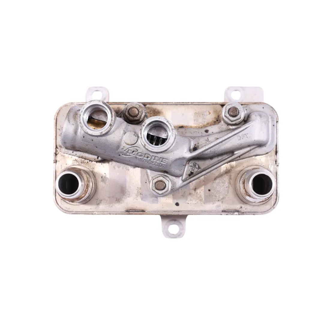 W907 OM654 Refroidisseur D'Huile Moteur Diesel Mercedes - SKU A9075001500 - Numéro de pièce A9075001500